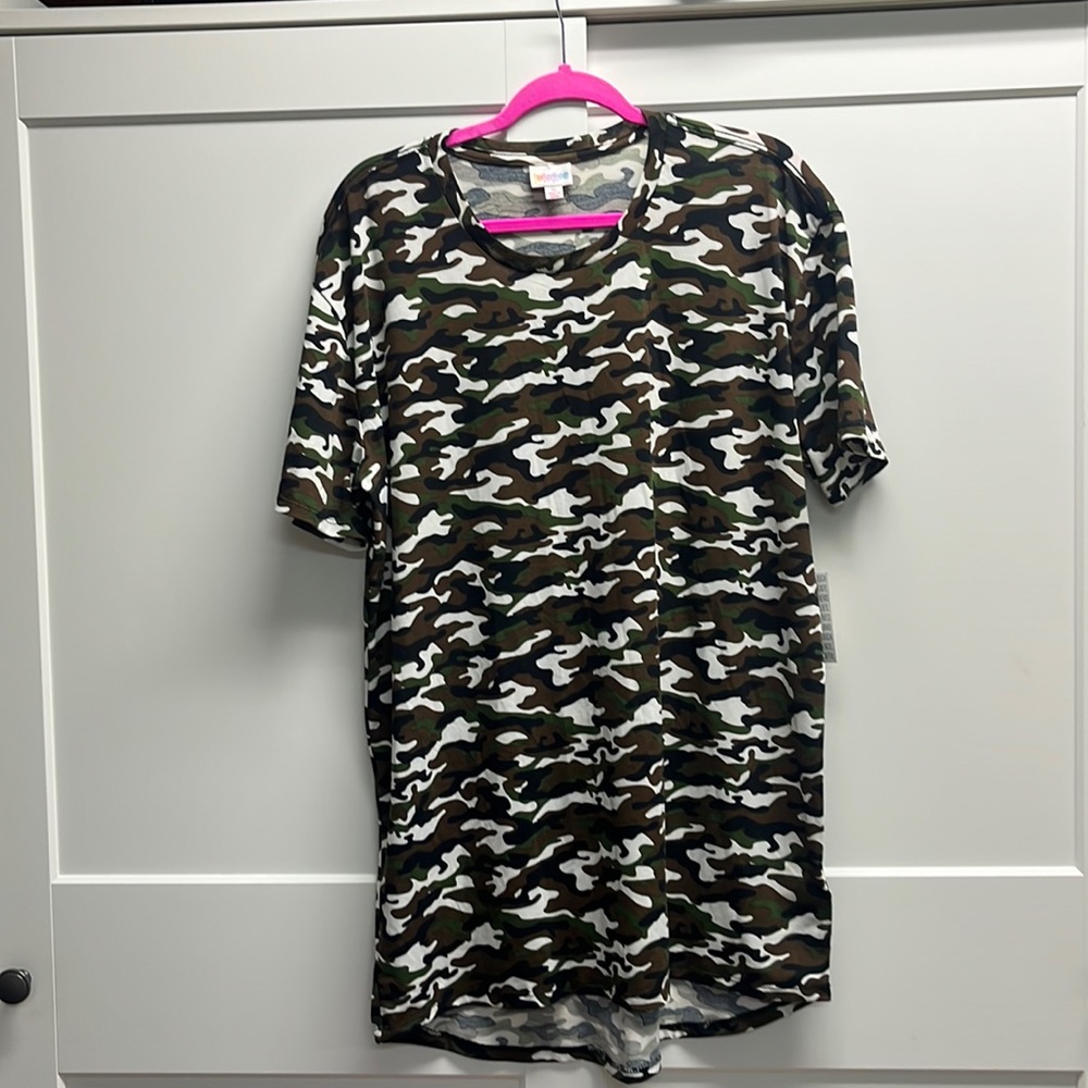 Camo LulaRoe Shirt XL